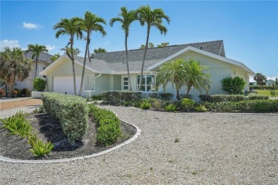 Luxurious Golf Course Living with Ocean Breezes!

Welcome to on Beachview Golf Club in Florida - for sale on GolfHomes.com, golf home, golf lot