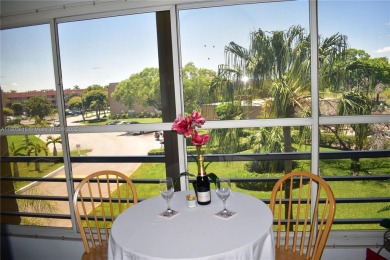 Location, location, location!  See Matterport virtual tour! on Sunrise Lakes Phase III in Florida - for sale on GolfHomes.com, golf home, golf lot