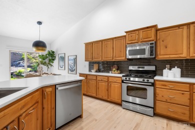 Elegant single-level home quietly set at the base of Boise's on Quail Hollow Golf Club in Idaho - for sale on GolfHomes.com, golf home, golf lot