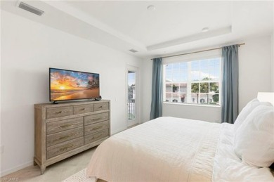 Don't miss out on the BEST DEAL in Gateway! Priced below recent on Gateway Golf and Country Club in Florida - for sale on GolfHomes.com, golf home, golf lot
