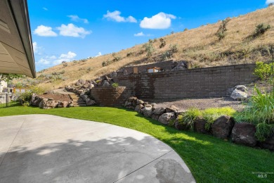 Elegant single-level home quietly set at the base of Boise's on Quail Hollow Golf Club in Idaho - for sale on GolfHomes.com, golf home, golf lot