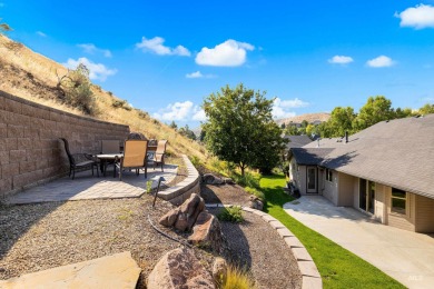 Elegant single-level home quietly set at the base of Boise's on Quail Hollow Golf Club in Idaho - for sale on GolfHomes.com, golf home, golf lot