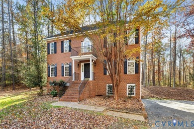 This family loved raising their kids on this quiet cul de sac in on Highlands Golfers Club in Virginia - for sale on GolfHomes.com, golf home, golf lot