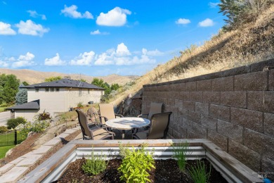 Elegant single-level home quietly set at the base of Boise's on Quail Hollow Golf Club in Idaho - for sale on GolfHomes.com, golf home, golf lot