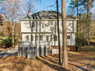 This family loved raising their kids on this quiet cul de sac in on Highlands Golfers Club in Virginia - for sale on GolfHomes.com, golf home, golf lot