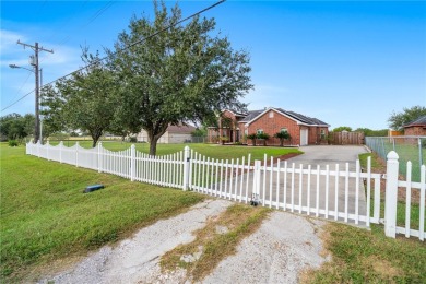 Custom designed and built in 2009, this beautiful home combines on L.E. Ramey Golf Course in Texas - for sale on GolfHomes.com, golf home, golf lot