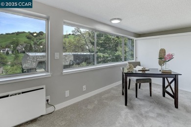Charming Corner Unit Kentfield model in Rossmoor with fully on Rossmoor Golf Course in California - for sale on GolfHomes.com, golf home, golf lot
