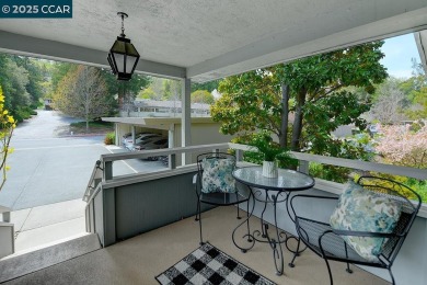 Charming Corner Unit Kentfield model in Rossmoor with fully on Rossmoor Golf Course in California - for sale on GolfHomes.com, golf home, golf lot