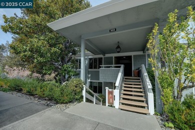 Charming Corner Unit Kentfield model in Rossmoor with fully on Rossmoor Golf Course in California - for sale on GolfHomes.com, golf home, golf lot