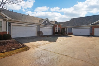 This, move in ready maintenance free ranch home. 2-bedroom on Carillon Lakes 3 Hole Course in Illinois - for sale on GolfHomes.com, golf home, golf lot