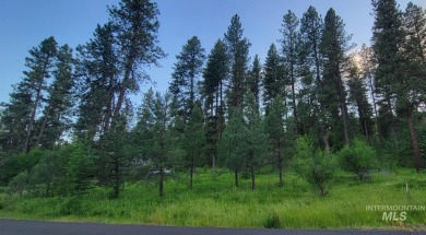 Enjoy building your new home or vacation home in MeadowCreek or on Meadowcreek Golf Resort in Idaho - for sale on GolfHomes.com, golf home, golf lot