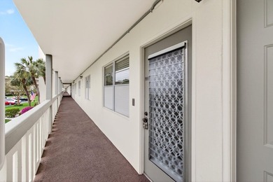 WYNMOOR-PRESTIGIOUS AND SUPER ACTIVE ADULT COMMUNITY, 55+ on Wynmoor Golf Course in Florida - for sale on GolfHomes.com, golf home, golf lot