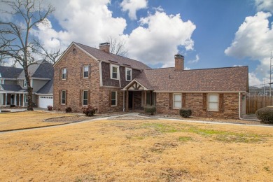 Stunning Corner-Lot Home in Fairway Park!  This beautifully on The Greens At North Hills Country Club in Arkansas - for sale on GolfHomes.com, golf home, golf lot