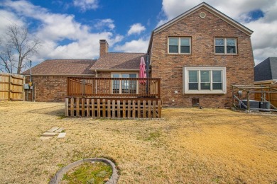 Stunning Corner-Lot Home in Fairway Park!  This beautifully on The Greens At North Hills Country Club in Arkansas - for sale on GolfHomes.com, golf home, golf lot