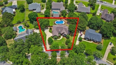 JUST WHAT YOU ALL HAVE BEEN WAITING FOR! Located in the MOST on Highland Oaks Golf Course in Alabama - for sale on GolfHomes.com, golf home, golf lot
