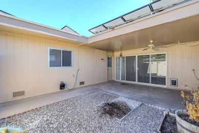 Lovely 2-bedroom, 2-bathroom, 1.5 car garage end unit in Lipan on Sun City Lakes West and East in Arizona - for sale on GolfHomes.com, golf home, golf lot