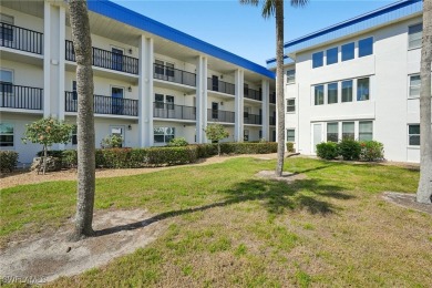What's NEW?? How about NEW Quartz Counters AND A New, Lower on Seven Lakes Golf and Tennis Community in Florida - for sale on GolfHomes.com, golf home, golf lot