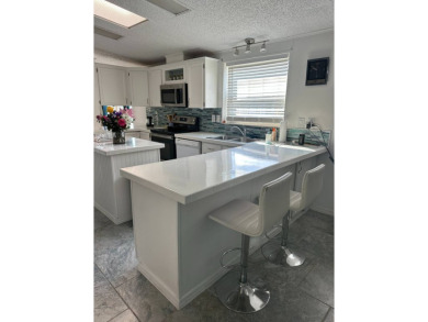 SCGC is a 55 plus, lot rent, 495 acres manufactured home on Grasslands Golf and Country Club in Florida - for sale on GolfHomes.com, golf home, golf lot