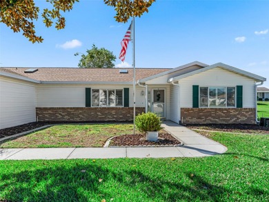 GORGEOUS 3 Bedroom, 2 Bath TURN-KEY Furnished home in desirable on The Links of Spruce Creek in Florida - for sale on GolfHomes.com, golf home, golf lot
