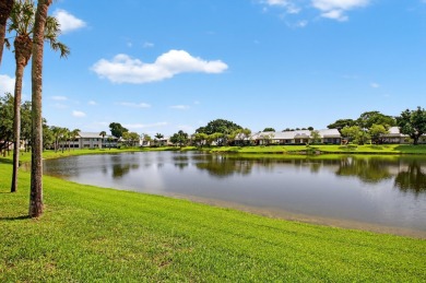 Experience refined country club living in this beautifully on Hunters Run Golf and Country Club in Florida - for sale on GolfHomes.com, golf home, golf lot
