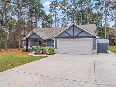 Lake lovers & weekend warriors, listen up! Imagine waking up at on Rayburn Country Club in Texas - for sale on GolfHomes.com, golf home, golf lot