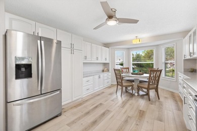 Amazing 3/2 Expanded Vera Cruz in the Village of La Reynalda NO on El Diablo Executive Golf Course in Florida - for sale on GolfHomes.com, golf home, golf lot