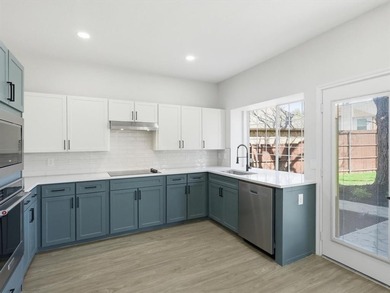 Gorgeous fully remodeled 4 bedroom 2.5 bath home with fresh on Indian Creek Golf Club in Texas - for sale on GolfHomes.com, golf home, golf lot