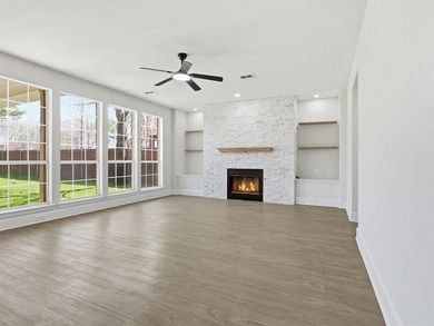 Gorgeous fully remodeled 4 bedroom 2.5 bath home with fresh on Indian Creek Golf Club in Texas - for sale on GolfHomes.com, golf home, golf lot