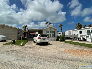 Looking for your vacation getaway close to the beach that is on Long Island Golf Course in Texas - for sale on GolfHomes.com, golf home, golf lot