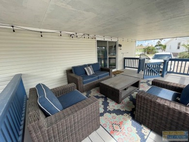 Looking for your vacation getaway close to the beach that is on Long Island Golf Course in Texas - for sale on GolfHomes.com, golf home, golf lot