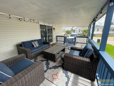 Looking for your vacation getaway close to the beach that is on Long Island Golf Course in Texas - for sale on GolfHomes.com, golf home, golf lot