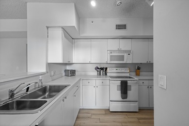 A great opportunity to own this beautiful three-bedroom on Palm Beach Polo and Country Club in Florida - for sale on GolfHomes.com, golf home, golf lot