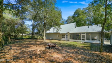 Charming 3-Bedroom Home with Bonus Room on a Beautiful Wooded on Palatka Golf Club in Florida - for sale on GolfHomes.com, golf home, golf lot