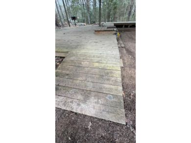 Discover the ultimate Toledo Bend getaway with these three  RV on Pendleton Harbor in Texas - for sale on GolfHomes.com, golf home, golf lot