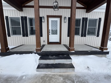 **Gorgeous Newer Build Overlooking Lakewood On The Green and on The Briar South At Lakewood in Michigan - for sale on GolfHomes.com, golf home, golf lot