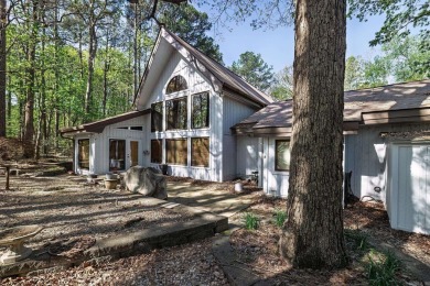 This custom built home is a one of a kind.   You will enjoy on DeSoto Golf Course in Arkansas - for sale on GolfHomes.com, golf home, golf lot