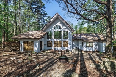 This custom built home is a one of a kind.   You will enjoy on DeSoto Golf Course in Arkansas - for sale on GolfHomes.com, golf home, golf lot