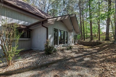 This custom built home is a one of a kind.   You will enjoy on DeSoto Golf Course in Arkansas - for sale on GolfHomes.com, golf home, golf lot