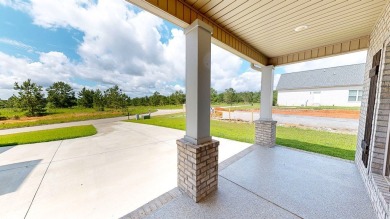 Like-new brick home of 2,672 square feet, located in the on Headland Country Club in Alabama - for sale on GolfHomes.com, golf home, golf lot