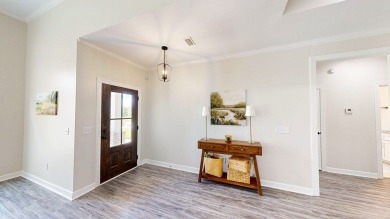 Like-new brick home of 2,672 square feet, located in the on Headland Country Club in Alabama - for sale on GolfHomes.com, golf home, golf lot