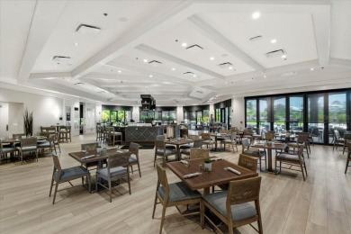 GROUND FLOOR, END UNIT, 3-bedroom, 2 bathroom condominium with on Lakewood National Golf Club in Florida - for sale on GolfHomes.com, golf home, golf lot