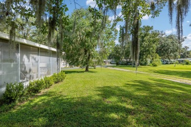 Price Just Dropped - Seller's Ready to Deal!   FINANCING on Ocala Palms Golf and Country Club in Florida - for sale on GolfHomes.com, golf home, golf lot