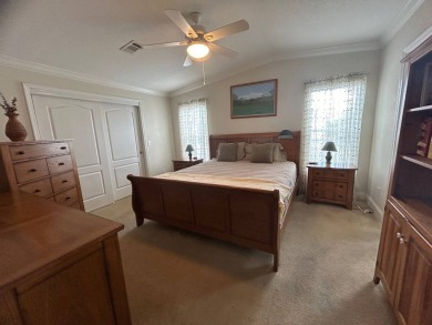 Well Maintained home, large master and kitchen with island, golf on Lily Lake Golf and RV Resort in Florida - for sale on GolfHomes.com, golf home, golf lot