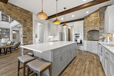 Stunning lakefront retreat in Cuscowilla on Lake Oconee on The Golf Club at Cuscowilla in Georgia - for sale on GolfHomes.com, golf home, golf lot