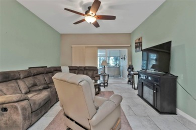 Charming 2-Bedroom, 2.5-Bathroom Townhouse on Deep Creek Golf on Deep Creek Golf Club in Florida - for sale on GolfHomes.com, golf home, golf lot