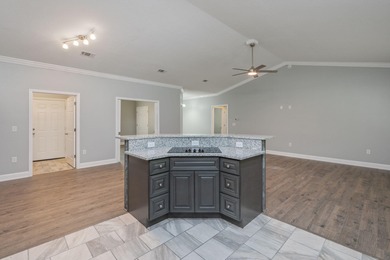 Welcome to the highly desirable Foxwood Golf neighborhood! This on Foxwood Country Club in Florida - for sale on GolfHomes.com, golf home, golf lot