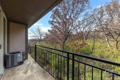 YEAR-ROUND RESORT LIVING ~ TREE HOUSE VIEWS ~ 1 BEDROOM / 1 BATH on River Bend Golf Club in Illinois - for sale on GolfHomes.com, golf home, golf lot