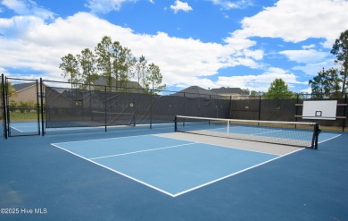 Welcome to this meticulously maintained 2-bedroom, 2-bath condo on Brunswick Plantation and Golf Resorts in North Carolina - for sale on GolfHomes.com, golf home, golf lot