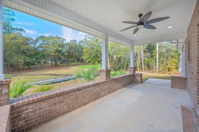 Welcome to the highly desirable Foxwood Golf neighborhood! This on Foxwood Country Club in Florida - for sale on GolfHomes.com, golf home, golf lot