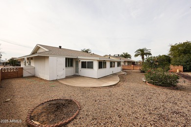 **Charming 2-Bed, 2-Bath Home with Golf Cart Garage-Move-In on Sun City Country Club in Arizona - for sale on GolfHomes.com, golf home, golf lot
